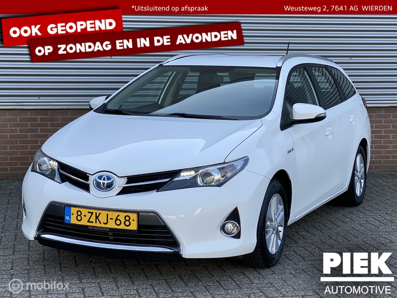 Toyota Auris - 1.8 Hybrid Aspiration 1.8 Hybrid Aspiration NIEUWSTAAT, APK NIEUW - AutoWereld.nl