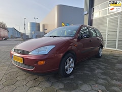 Ford Focus Wagon - 1.4-16V Ambiente / NAP /