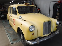 Austin FX4 - TAXI "to restore"