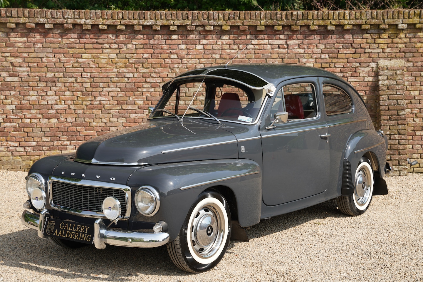 Volvo PV544 - Restored condition, Owned by the last owner since 1999, Equipped with a periodically corre - AutoWereld.nl