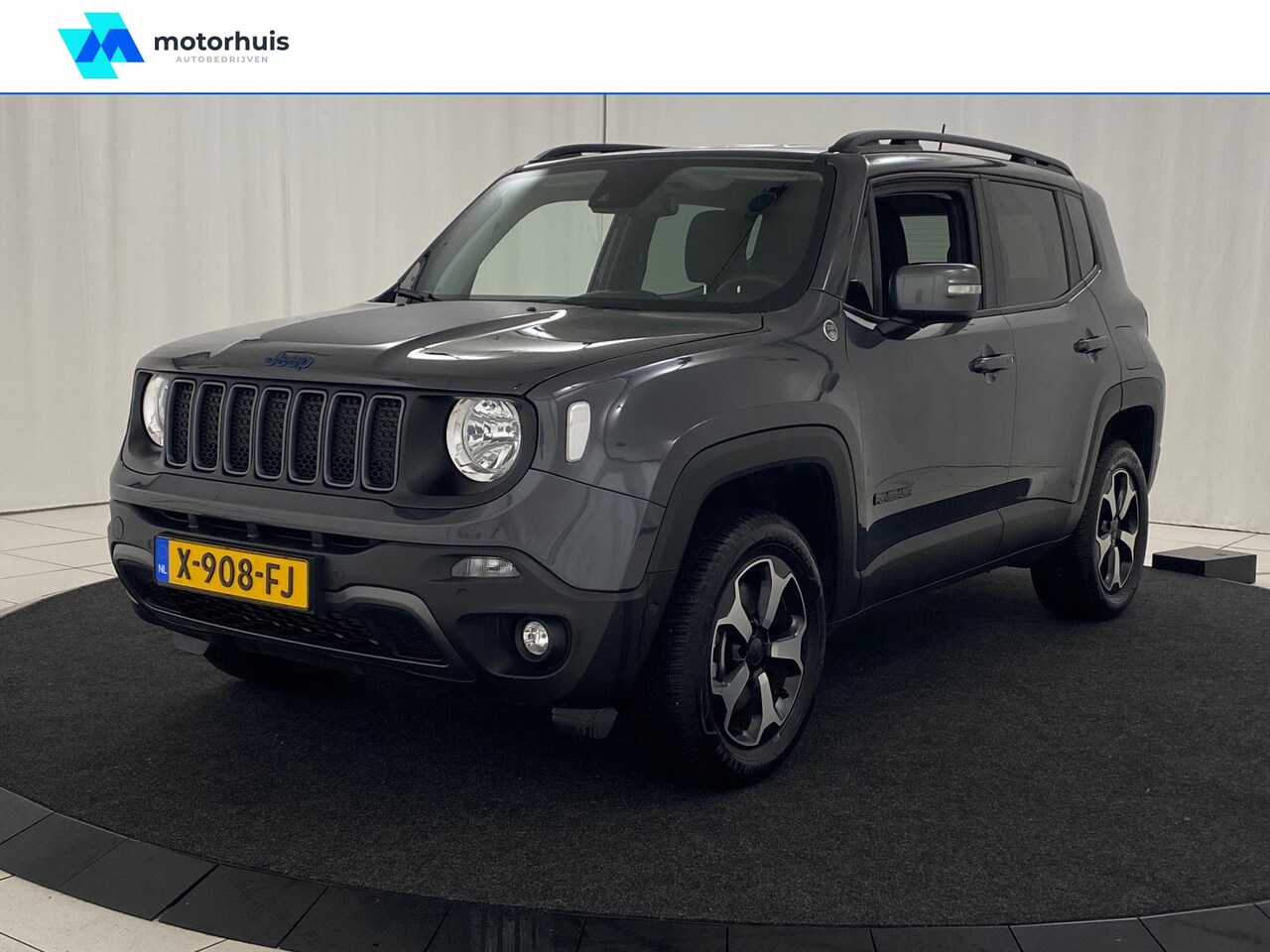 Jeep Renegade - 4XE 240PK PHEV TRAILHAWK NAVI PDC CAMERA STOELVERWARMING - AutoWereld.nl