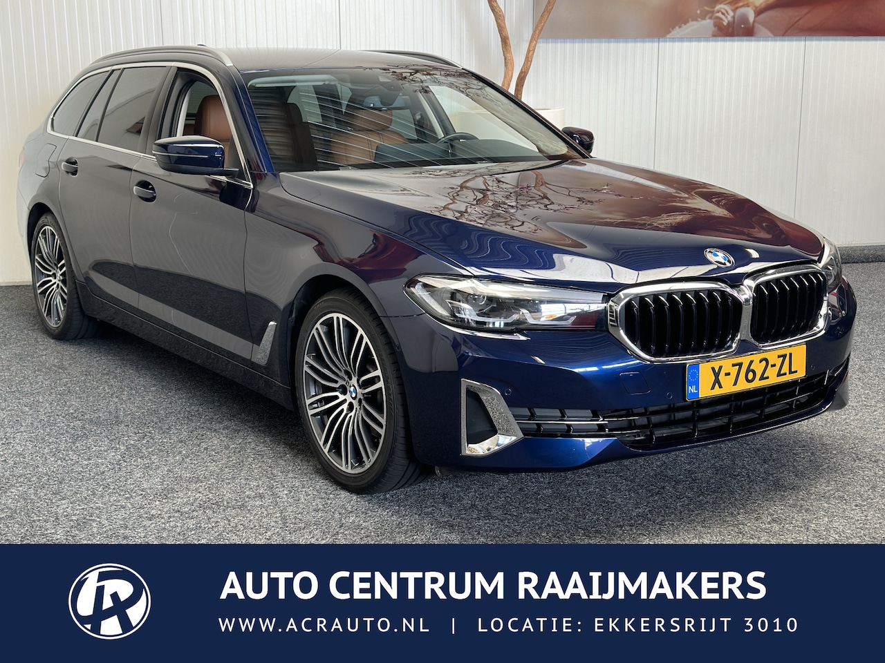 BMW 5-serie Touring - 518d High Executive LEDER NAVIGATIE CRUISE CONTROL APPLE CARPLAY/ANDROID BLUETOOTH TELEFOO - AutoWereld.nl