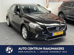 Volvo V40 Cross Country - 1.5 T3 Kinetic NAVIGATIE CRUISE CONTROL AIRCO BLUETOOTH TELEFOON MEDIA VOORBEREIDING TREKH