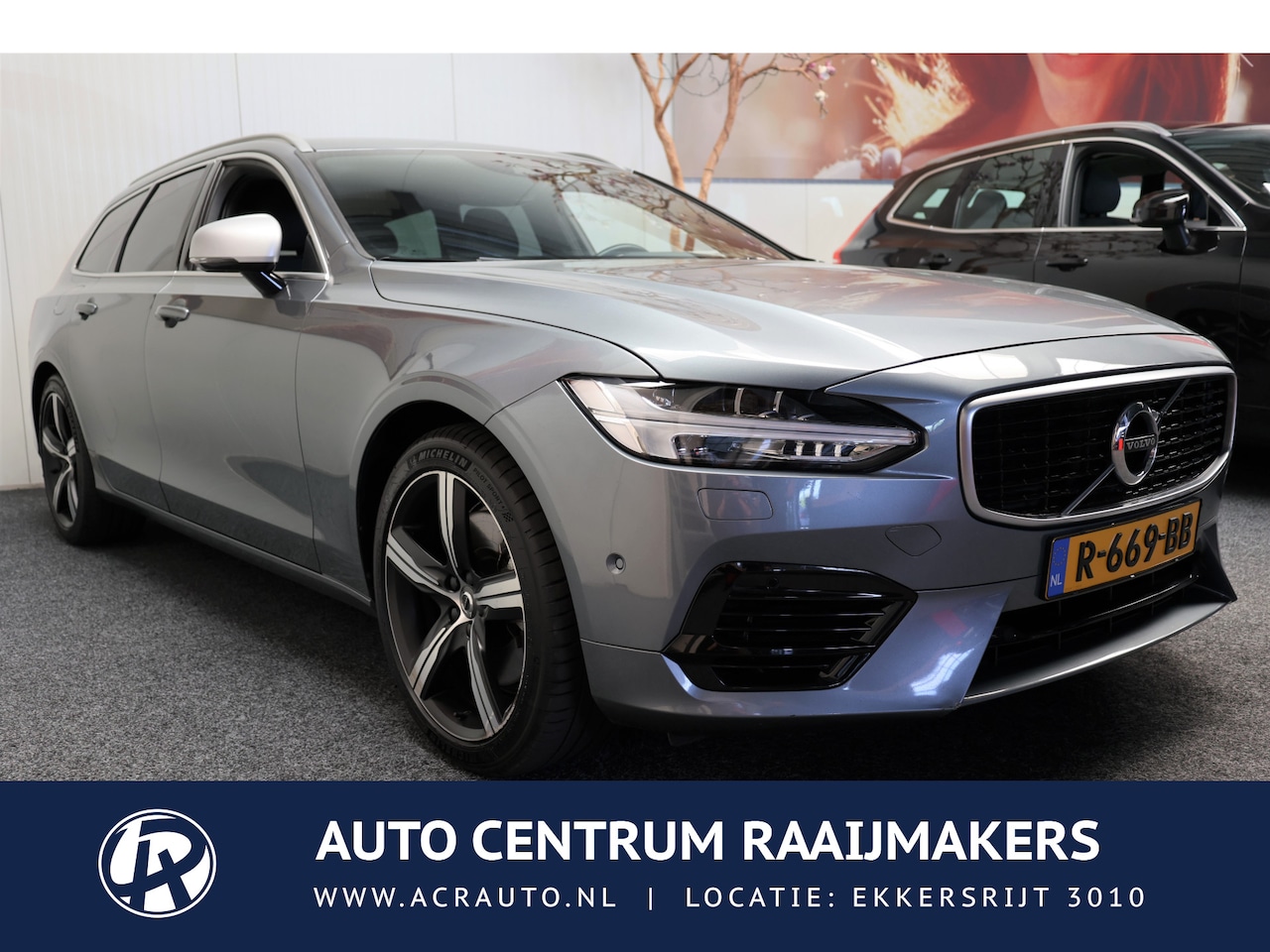 Volvo V90 - 2.0 T8 AWD R-Design LEDER/ALCANTARA NAVIGATIE ADAPTIVE CRUISE CONTROL STUURVERWARMING RIJS - AutoWereld.nl