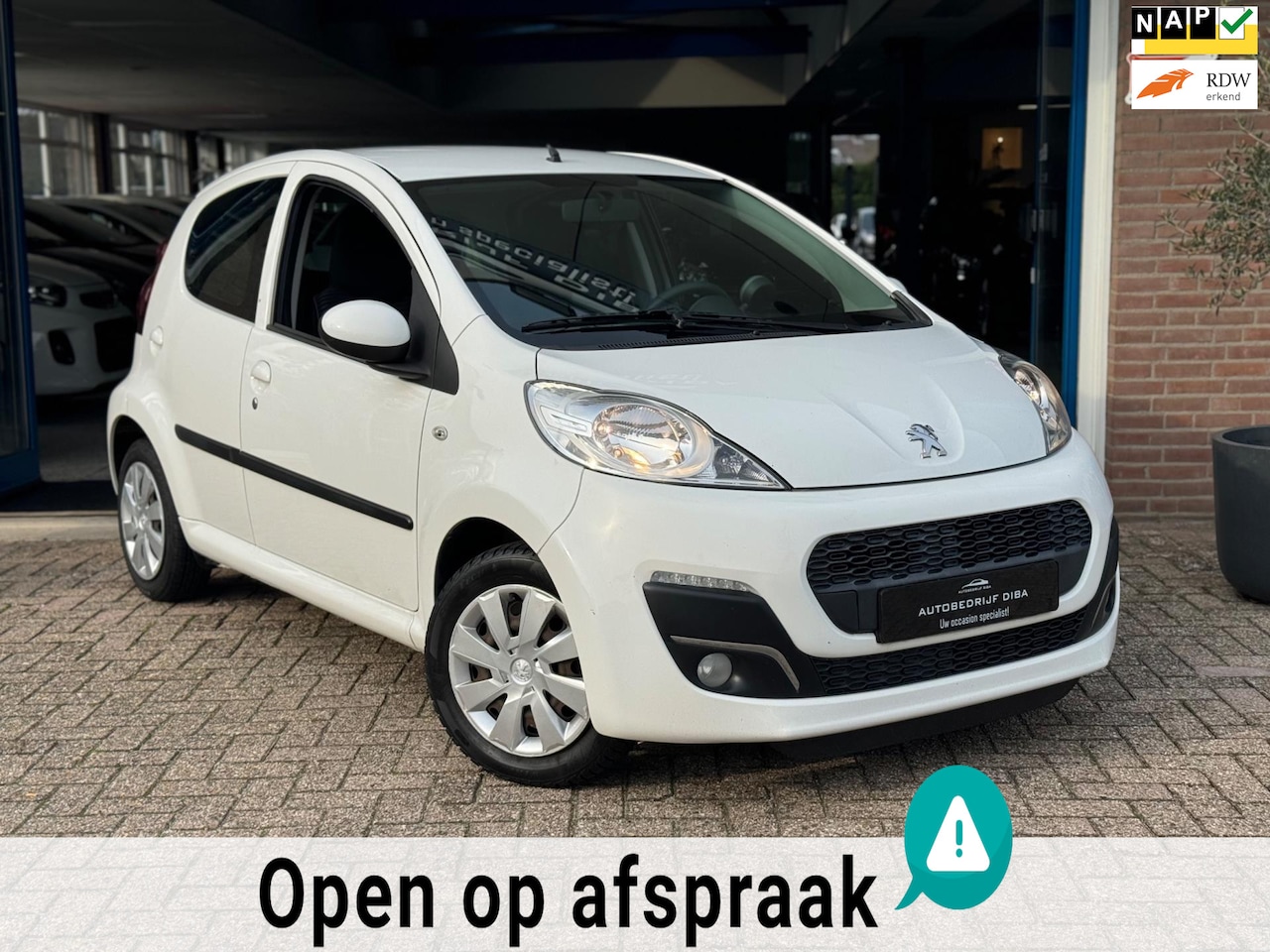 Peugeot 107 - 1.0 Active 2013 WIT AIRCO 5drs Elektr APK NAP! - AutoWereld.nl