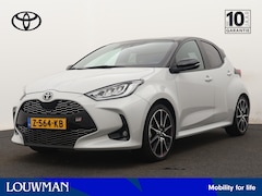 Toyota Yaris - 1.5 Hybrid GR Sport Limited | Stoelverwarming | Lichtmetalen Velgen | Navigatie | Mistlamp