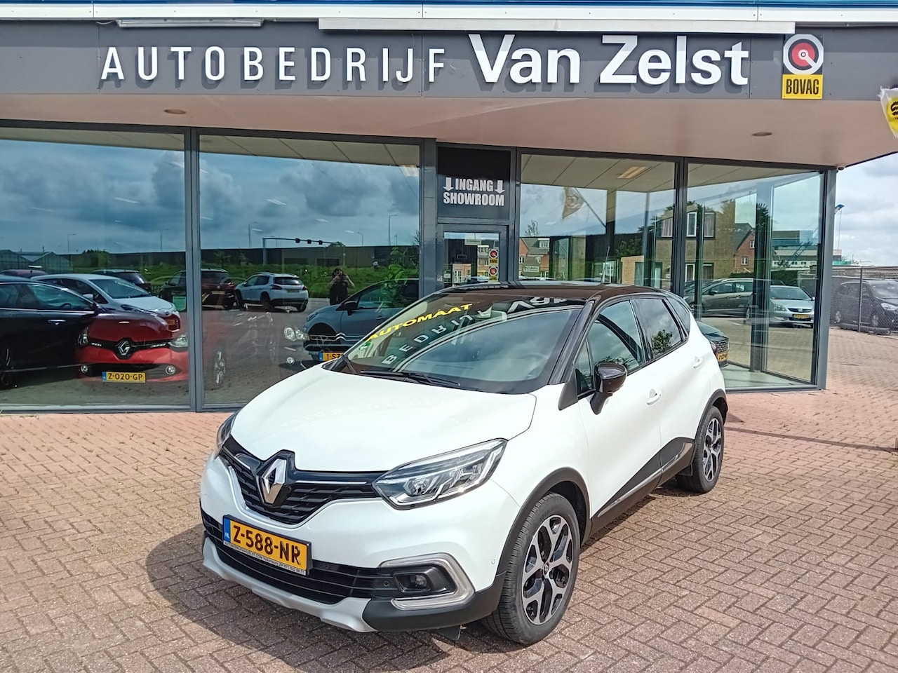 Renault Captur - 1.3 TCe Intens Automaat, Airco(automatisch), Multimediasysteem, Bluetooth telefoonverbindi - AutoWereld.nl