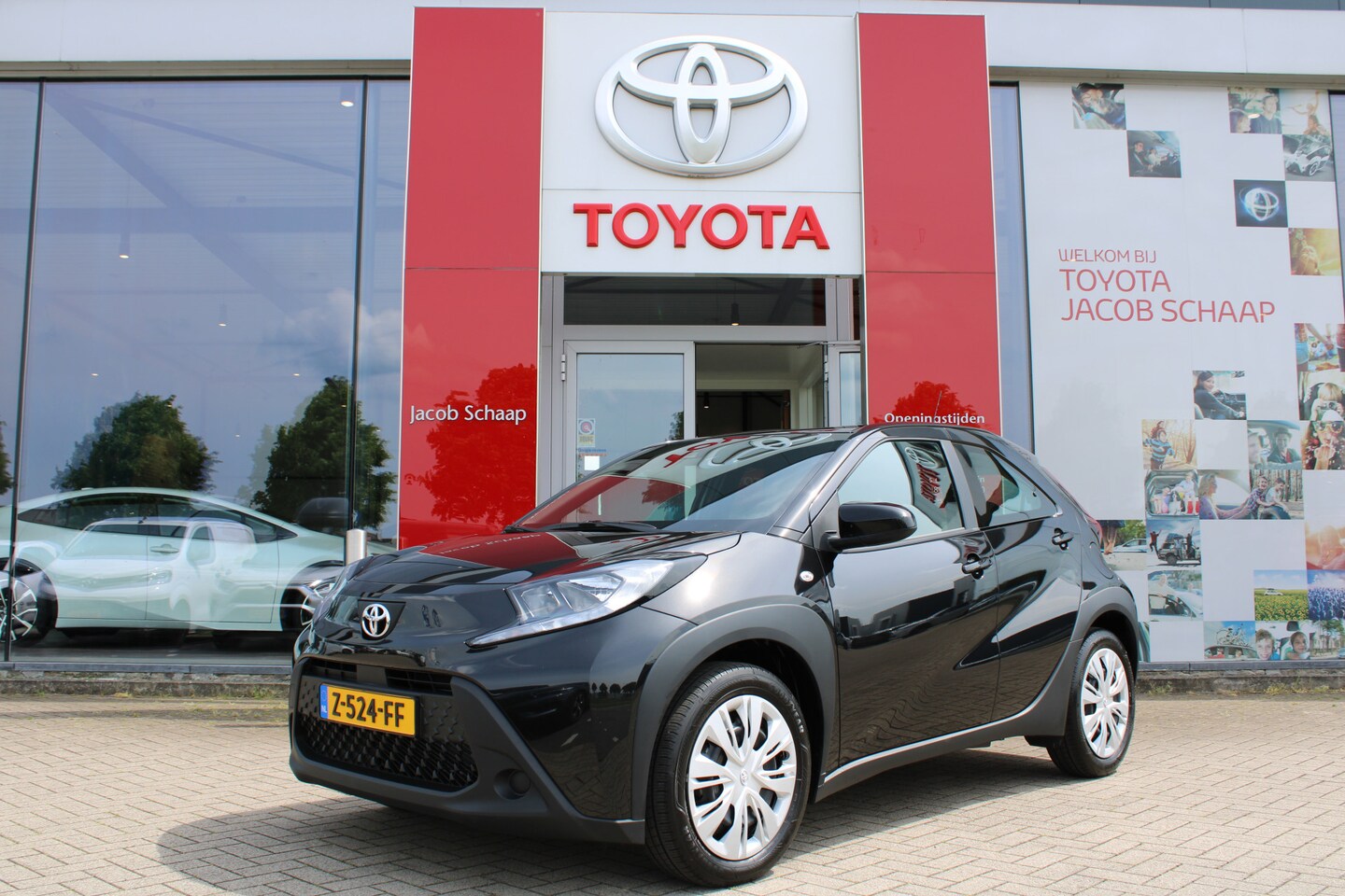 Toyota Aygo X - 1.0 VVT-i MT play 72pk | Apple Carplay/Android Auto | Cruise | Nieuw modeljaar | - AutoWereld.nl