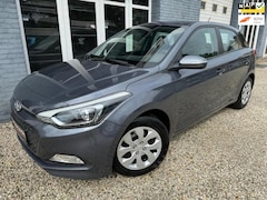 Hyundai i20 - 1.4i i-MOTION , AUTOMAAT, AIRCO.LEDVRLICHTING, INCLUSIEF APK EN AFLEVERINGBEURT