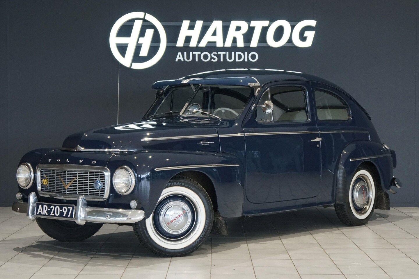 Volvo PV444 - PV444L BOUWJAAR 1957 - AutoWereld.nl