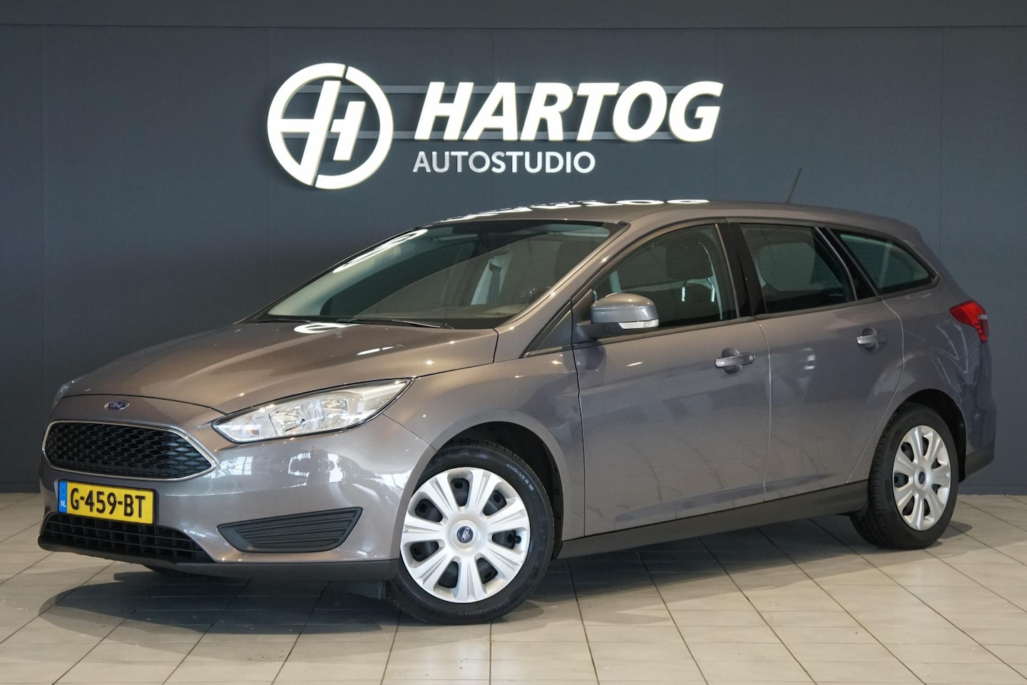 Ford Focus Wagon - 1.0 + STOEL/STUURVERWARMING - AutoWereld.nl