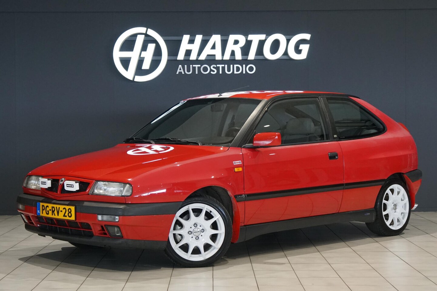 Lancia Delta HPE - 2.0-16V 139 PK 3-DEURS ORIGINEEL NEDERLANDS - AutoWereld.nl