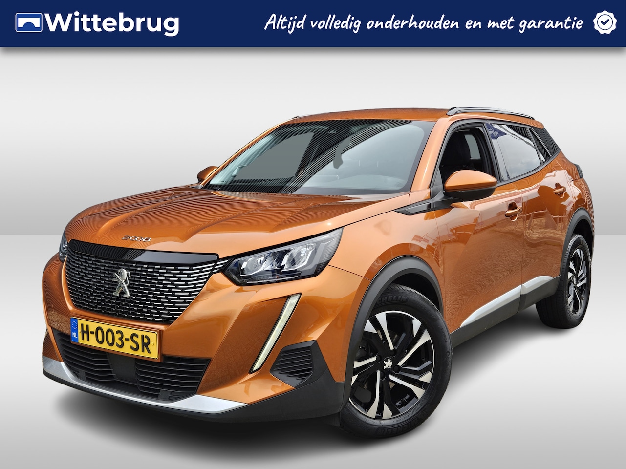 Peugeot 2008 - 1.2 PureTech Allure | Navigatie | Camera | 3-D Dashboard | Mooie Luxe Uitvoering!! - AutoWereld.nl