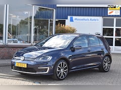 Volkswagen e-Golf - E-Golf Led 2 laadkabels Navi NL-auto 18" Clima Cruise Nwe APK