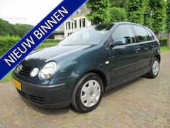 Volkswagen Polo - 1.4-16V Comfortline Cruisecontrol 5 Drs Trekhaak