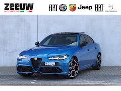 Alfa Romeo Giulia - 2.0 Turbo 280 PK AWD Veloce | Blu Misano | Pano | Driver | 19"