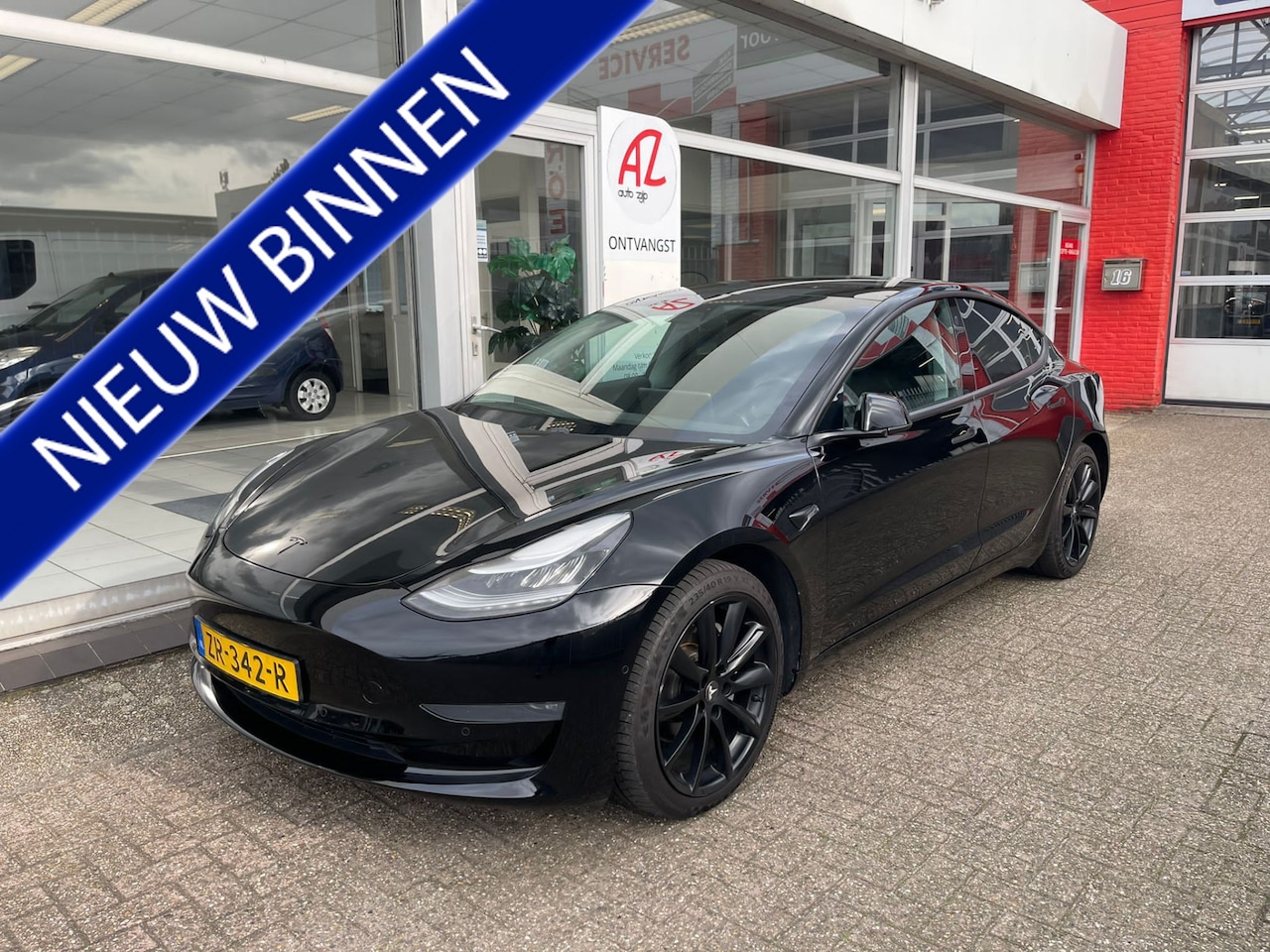 Tesla Model 3 - Inclusief BTW - 1e eigenaar | NAP | 4-WDRIVE  -351 - BLACK ON BLACK  | Long Range dual mot - AutoWereld.nl