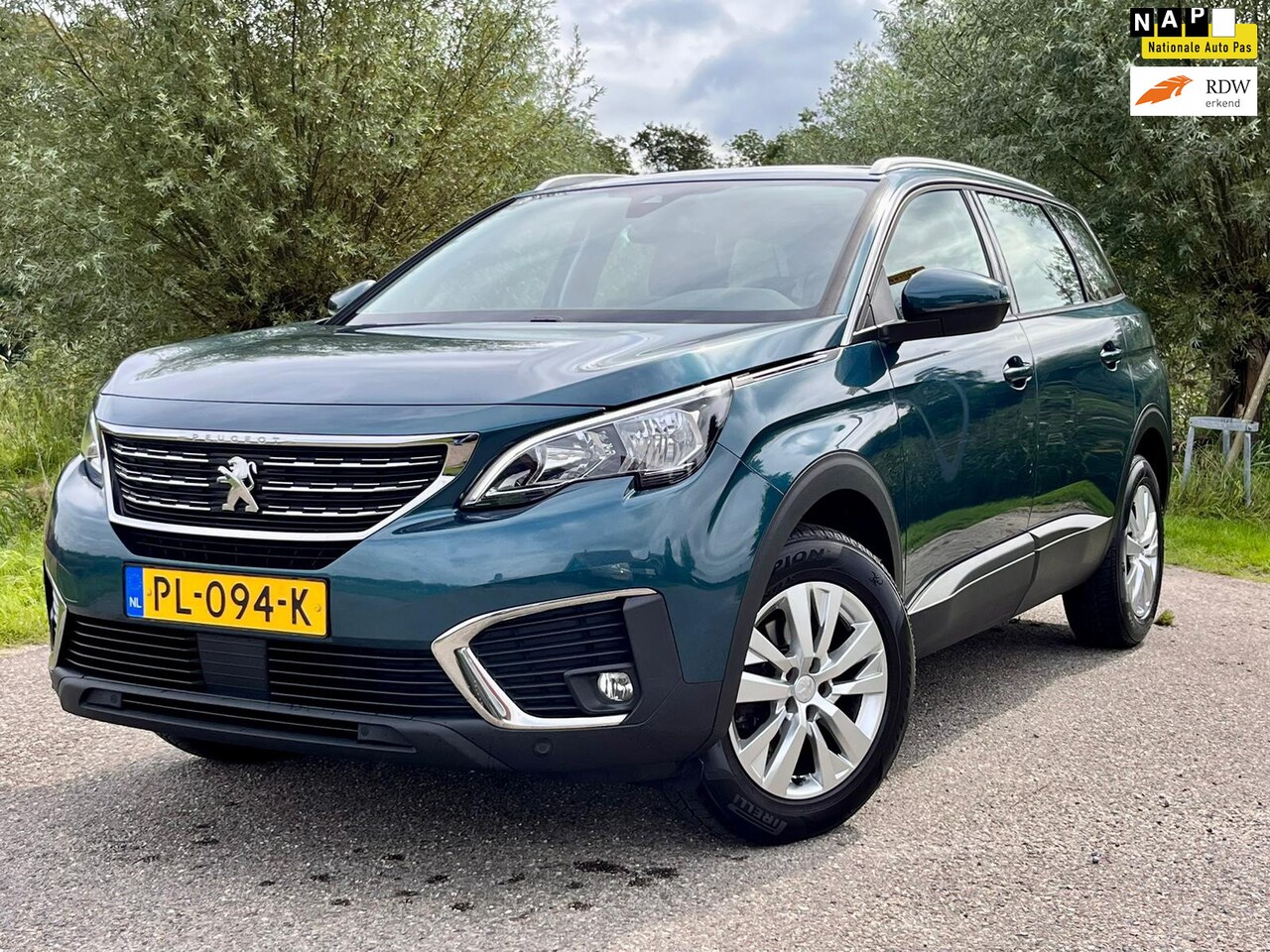 Peugeot 5008 - 1.2 PureTech Blue Lease Executive 7PERSOONS NAVI CAMERA BTW NL-AUTO NAP GOED ONDERHOEDEN - AutoWereld.nl