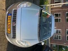 Fiat Punto - 1.4 57 kw 3 drs edit lusso