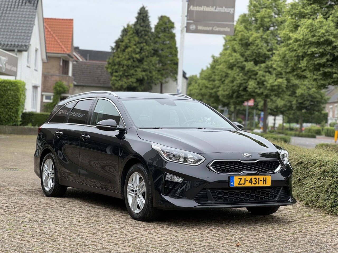 Kia Cee'd Sportswagon - Ceed 1.0 T-GDi DynamicLine|Carplay|DAB|Camera|Origineel Nederlands - AutoWereld.nl