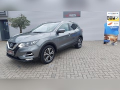 Nissan Qashqai - 1.3 DIG-T N-Motion 360 camera, carplay, navi, cruise control, trekhaak, zeer veel opties,