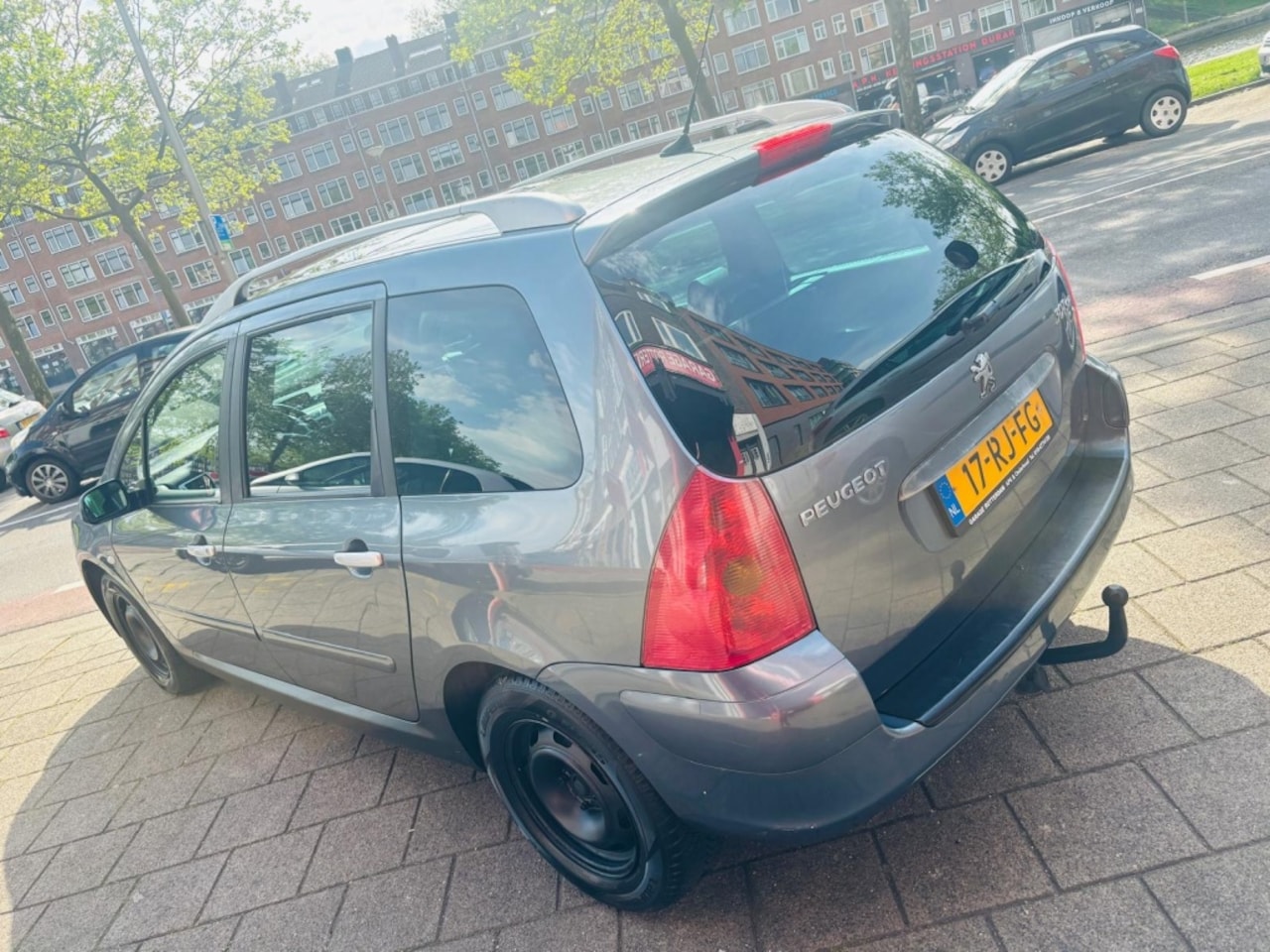 Peugeot 307 SW - SW(nieuwe APK) 1.6 16V Premium - AutoWereld.nl