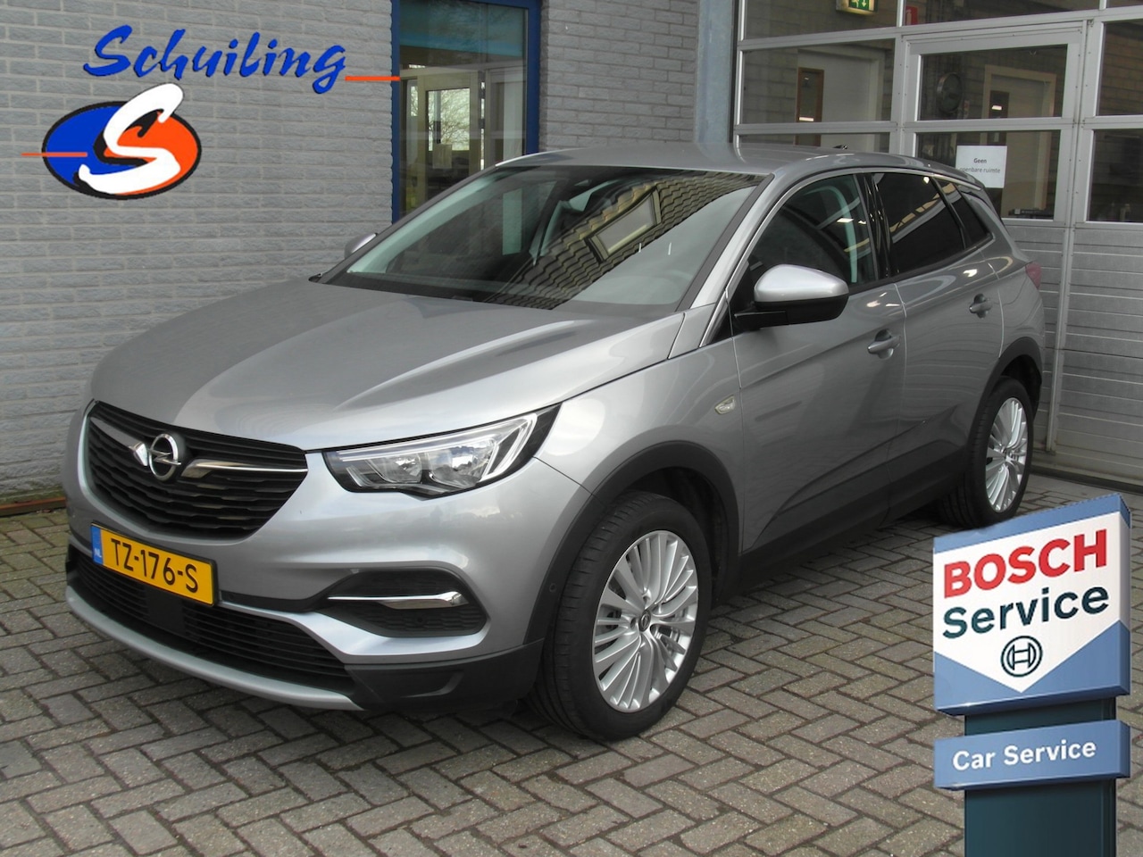 Opel Grandland X - 1.2 Turbo Business Executive Inclusief afleveringskosten - AutoWereld.nl