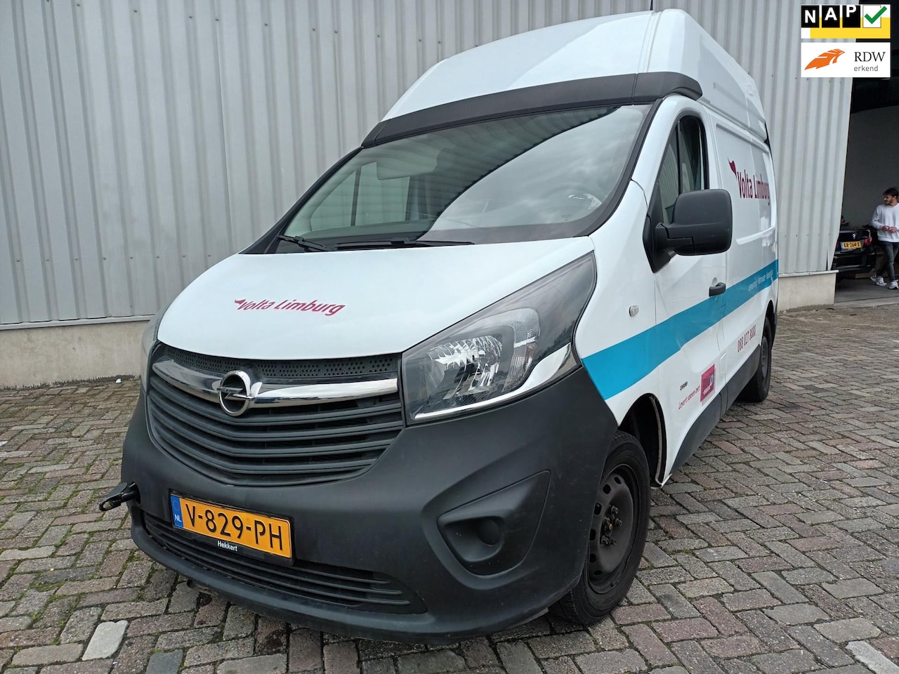 Opel Vivaro - 1.6 CDTI L1H2 Edition EcoFlex - Airco - Export - Start niet - BTW - AutoWereld.nl