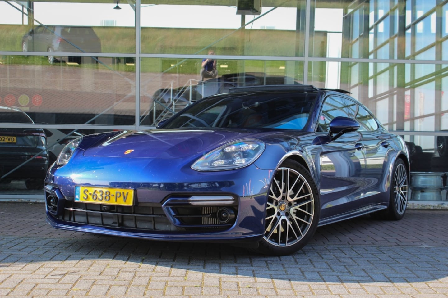 Porsche Panamera - 2.9 4 E-Hybrid Platinum Edition | Pano | Sport Chrono | HUD | - AutoWereld.nl