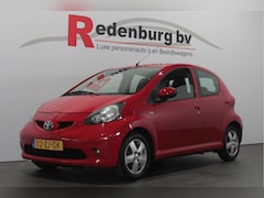 Toyota Aygo - 1.0-12V Sport - 5 drs. - Airco / Radio cd / Lichtmetalen velgen