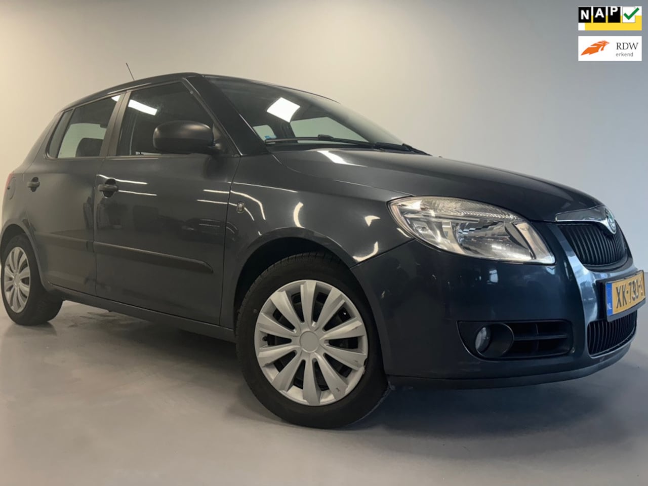 Skoda Fabia - 1.4-16V Ambition Business Line 1.4-16V Ambition Business Line - AutoWereld.nl