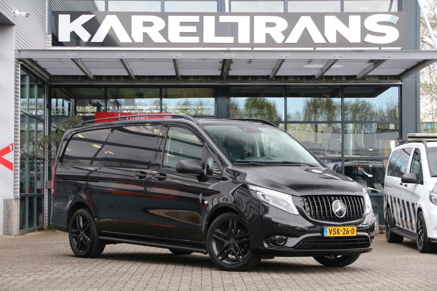 Mercedes-Benz Vito - 114 CDI | Aut. | DC | 2x Schuifdeur | Navi | Cruise | Clima - AutoWereld.nl