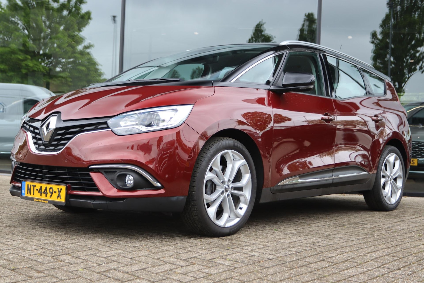 Renault Grand Scénic - 1.2 TCe 7-PERS ZEN | TREKHAAK | DAB | ROUGE CARMIN METALLIC - AutoWereld.nl