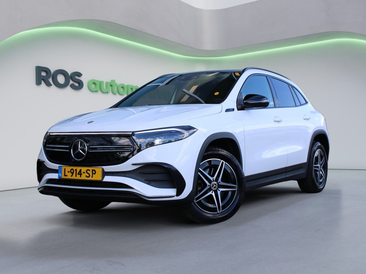 Mercedes-Benz EQA - 250 Business Solution AMG 67 kWh | NAP! | AMG-STYLING | DODE HOEK | ACC | ALARMSYSTEEM | - AutoWereld.nl