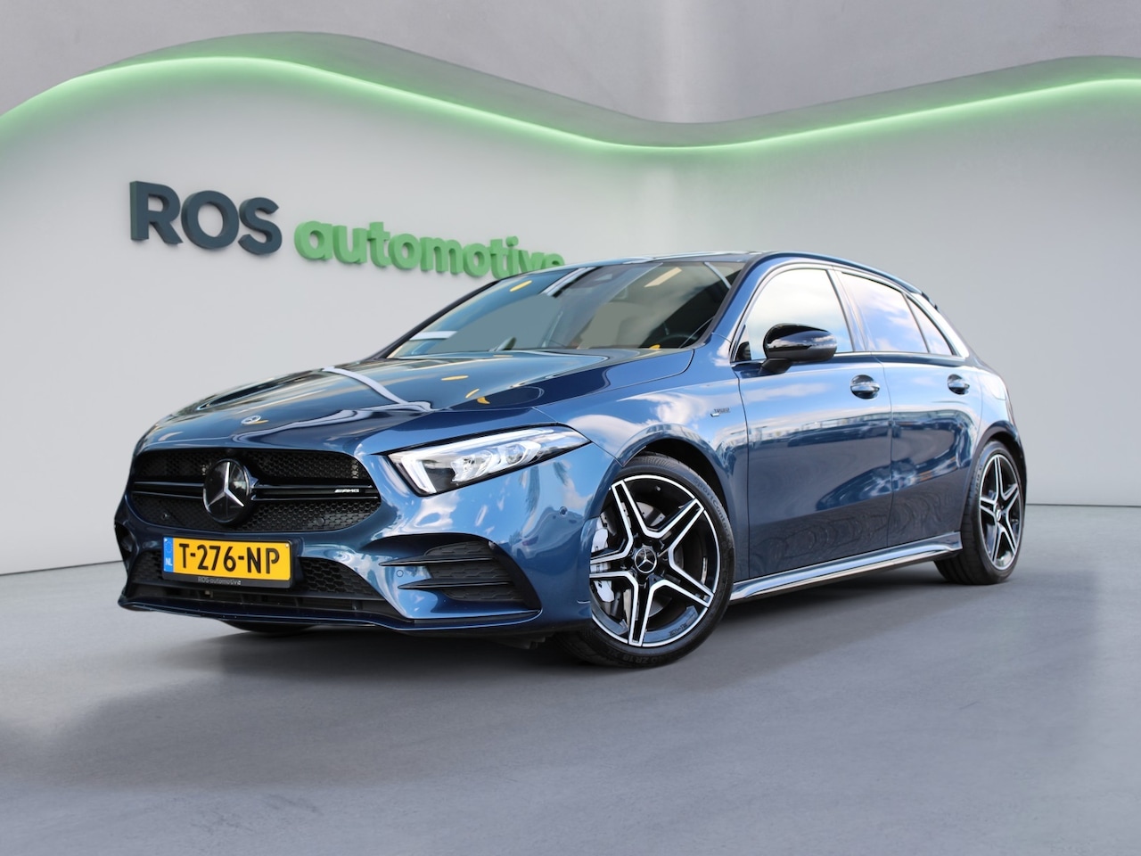 Mercedes-Benz A-klasse - AMG 35 4MATIC | PANO | BURMESTER | DODE HOEK | CARPLAY | STUUR ASSIST | - AutoWereld.nl