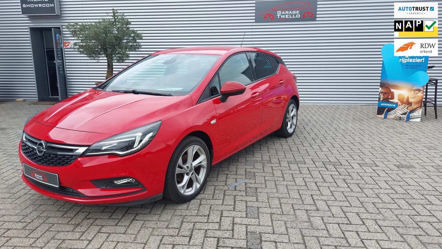 Opel Astra - 1.0 Edition clima cruise-control pdc-v/a lm,velgen,historie aanwezig,full opties. - AutoWereld.nl