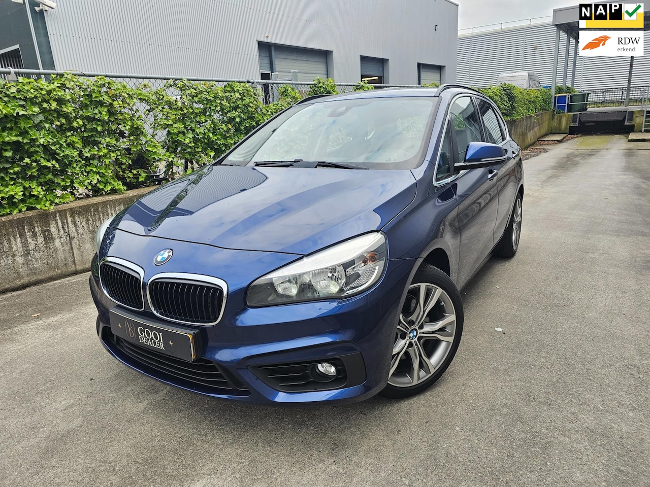 BMW 2-serie Active Tourer - 218i Executive CLIMA NAVI NAP NL AUTO! - AutoWereld.nl