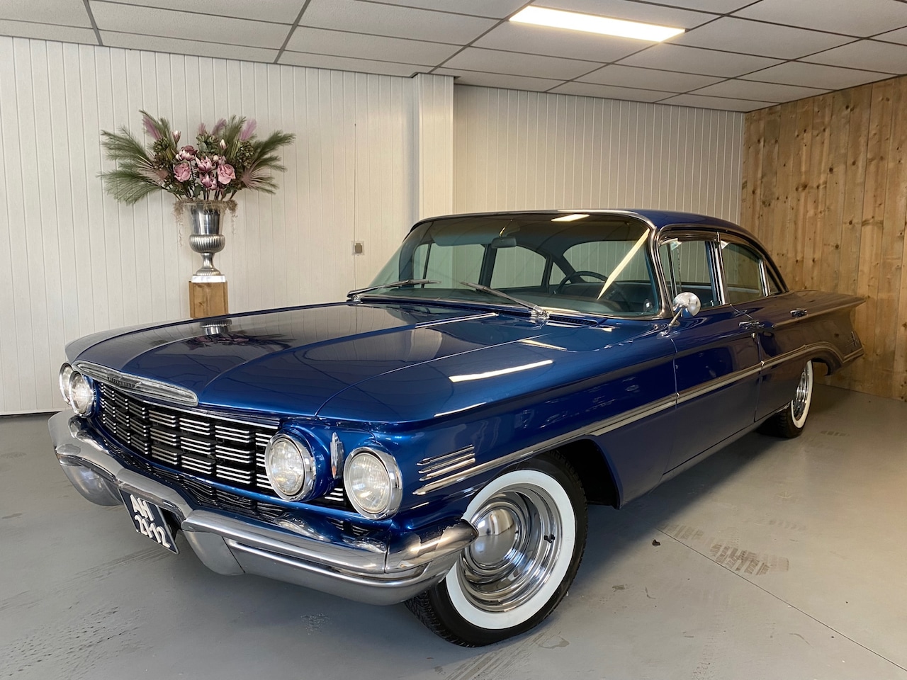 Oldsmobile Ninety-Eight - 98 HOLIDAY SPORT 1960 ZEER MOOI, V8 ETC..... - AutoWereld.nl