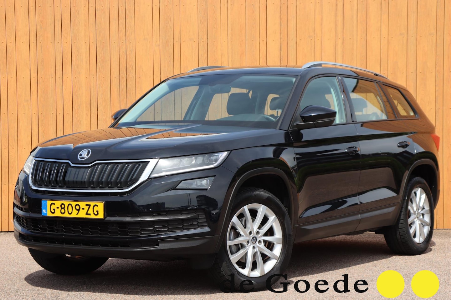 Skoda Kodiaq - 1.5 TSI Business Edition 7persoons 1ste eigenaar org. NL-auto - AutoWereld.nl