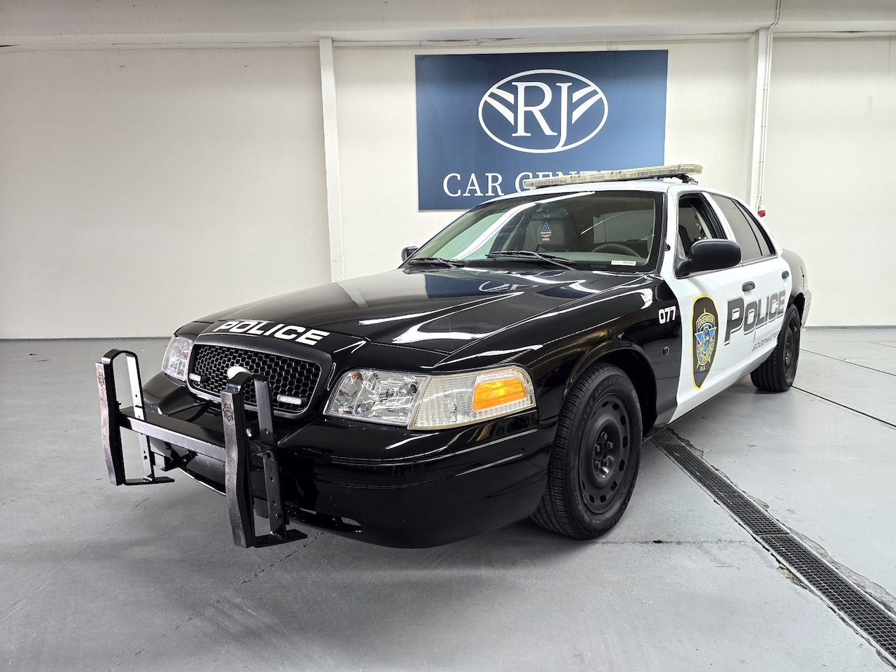 Ford Crown Victoria - USA Police Interceptor | BTW Auto! | Automaat | Leder | Youngtimer! | Prijs incl. BPM, ken - AutoWereld.nl