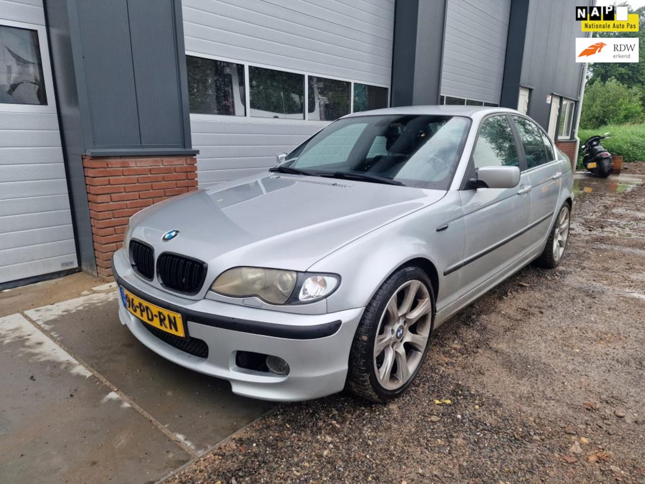 BMW 3-serie - 330i Special Edition INRUILKOOPJE! - AutoWereld.nl