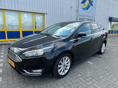 Ford Focus Wagon - 1.0 Titanium