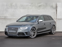 Audi A4 Avant - 4.2 FSI RS4 Quattro