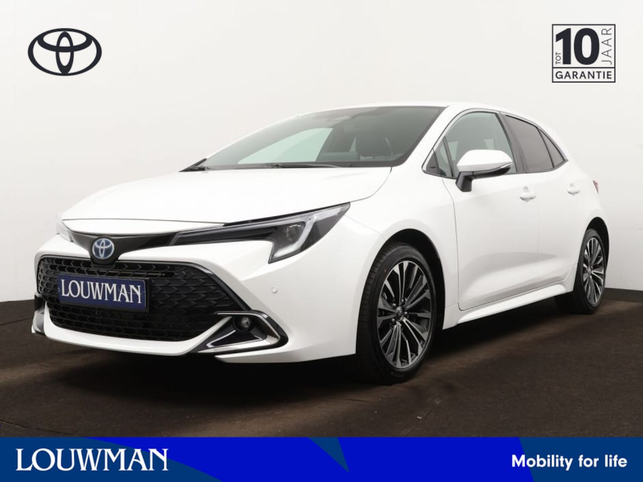 Toyota Corolla - 1.8 Hybrid Business Plus | Nieuw & Direct leverbaar! - AutoWereld.nl