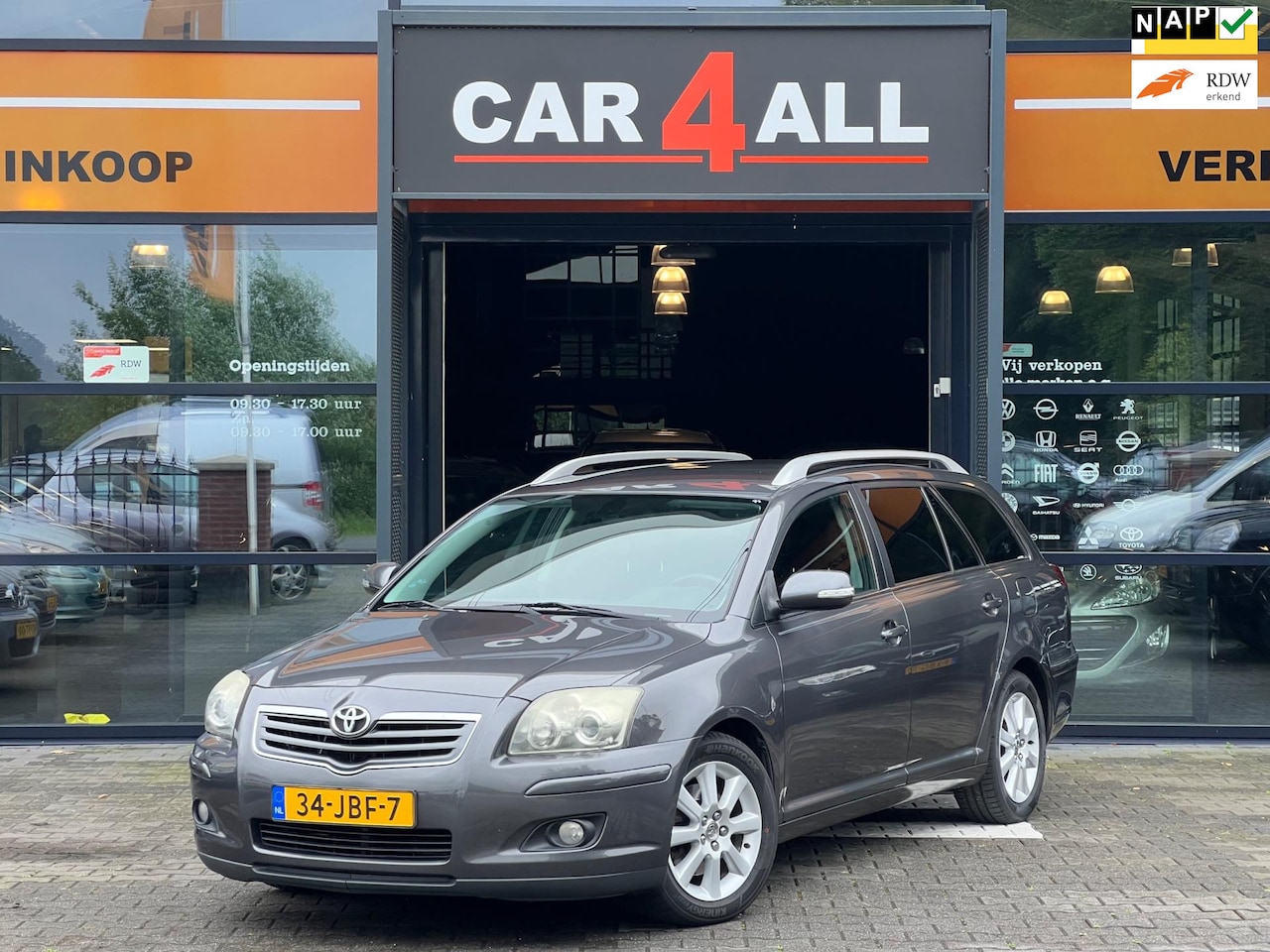 Toyota Avensis Wagon - 2.0 D-4D Luna Business CRUISE/NAVI/CLIMA/NAP/NETTE AUTO/APK 18-05-2025 - AutoWereld.nl