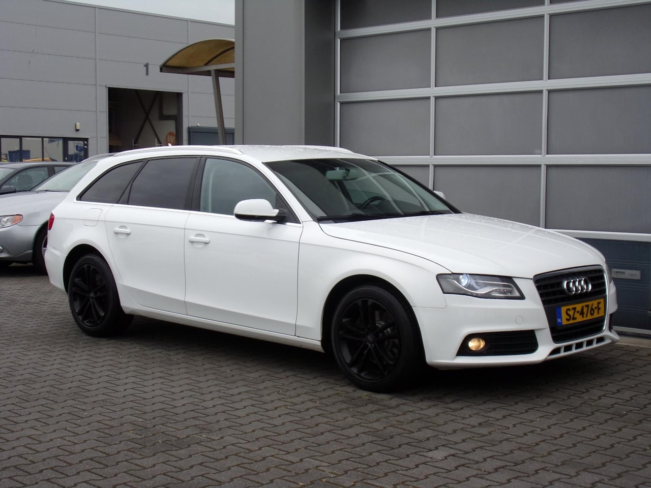 Audi A4 Avant - 2.0 TDI Pro Line S Xenon/Leer/PDC/Navi!! - AutoWereld.nl