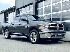 Dodge Ram 1500 - 5.7 V8 | 4x4 | Crew Cab 5'7 | Open dak | Huif | Sidebars | Camera | Nette Staat | 1e Eigen