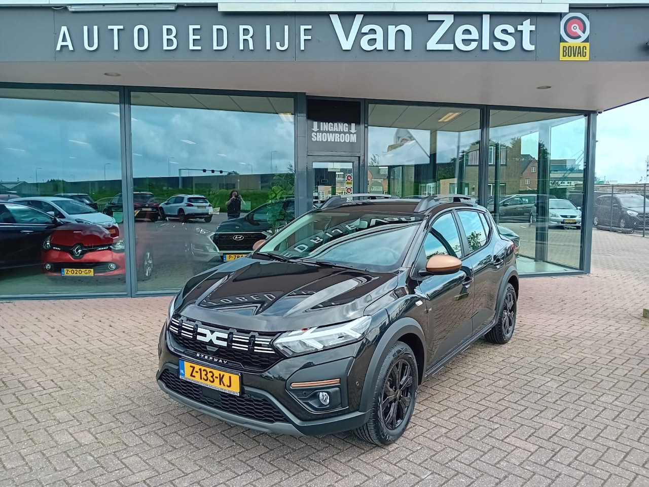 Dacia Sandero Stepway - 1.1 TCe 110 Extreme, Airco(automatisch), Multimediasysteem, Carplay, Stoelverwarming, Navi - AutoWereld.nl