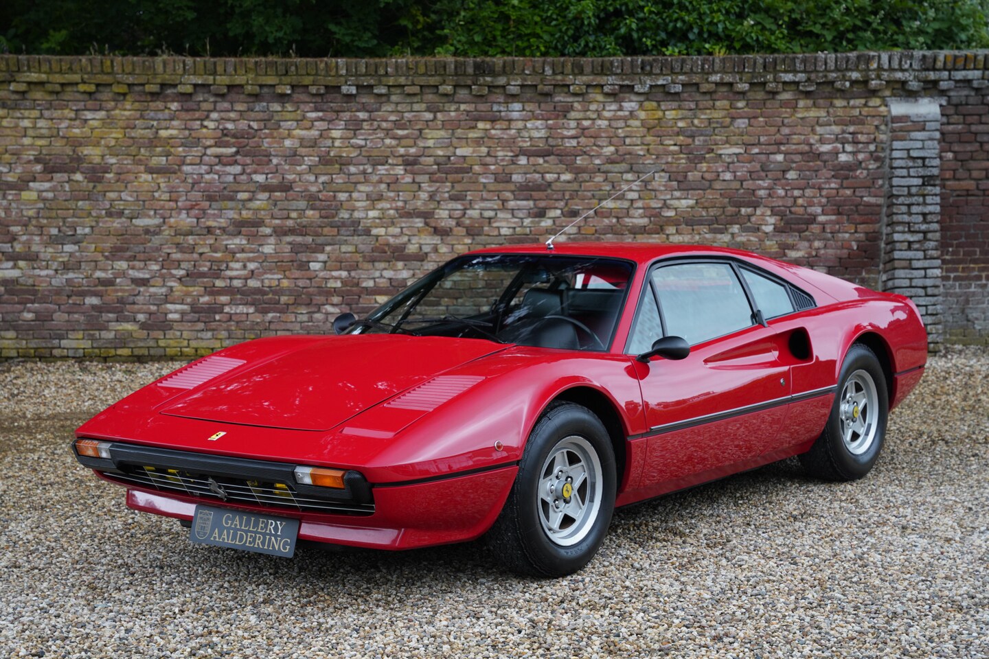 Ferrari 308 - GTB Vetroresina A European version, Rosso Chiaro over black leather-livery, One of only 71 - AutoWereld.nl