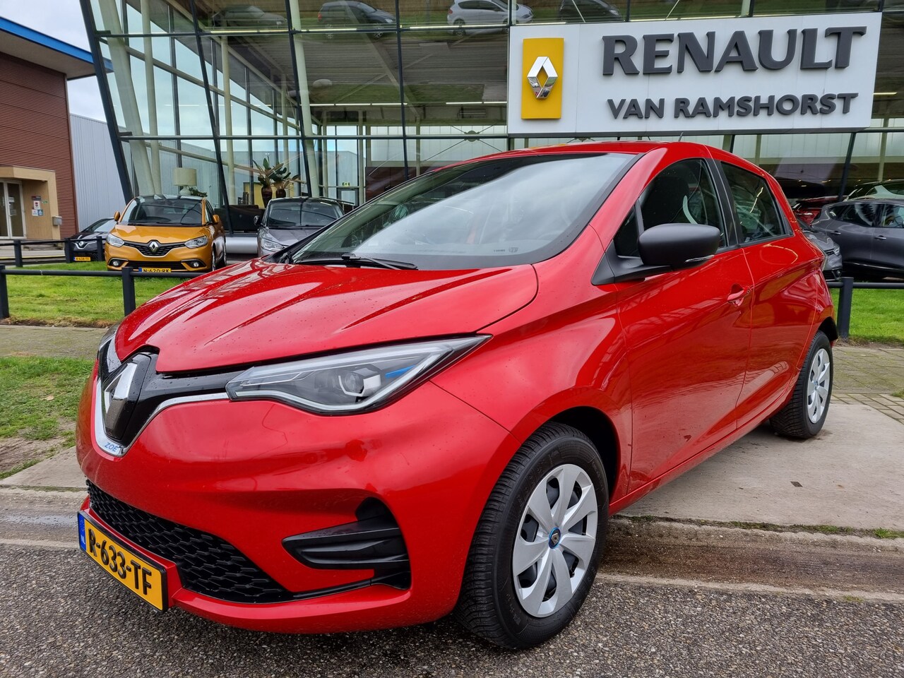 Renault Zoe - E-Tech Electric 50 Kwh R110 Life (AccuHuur) incl. BTW excl. Overheidssubsidie / Airco / Ra - AutoWereld.nl